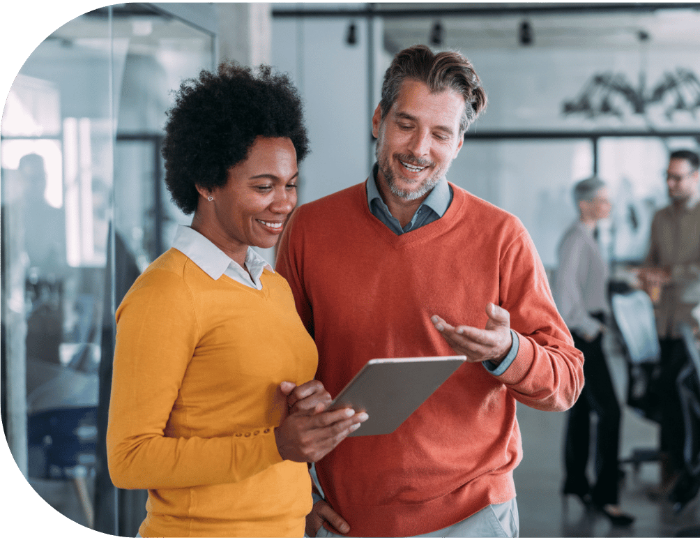 om-website-about-two-coworkers-tablet