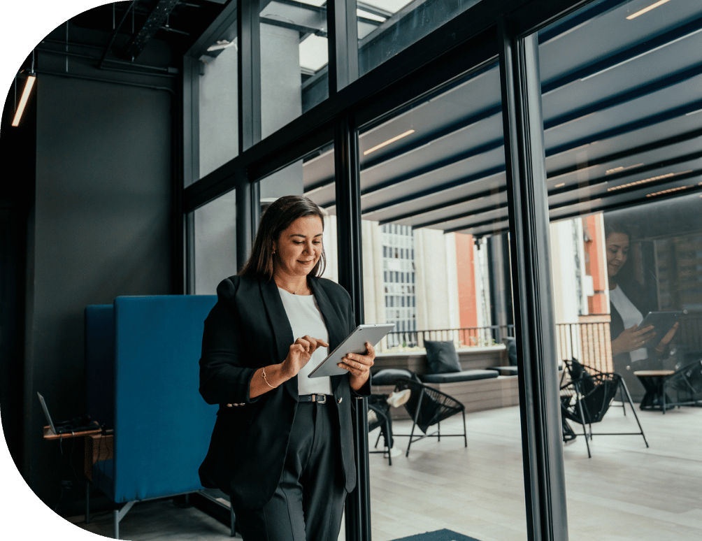 om-website-services-content-strategy-walking