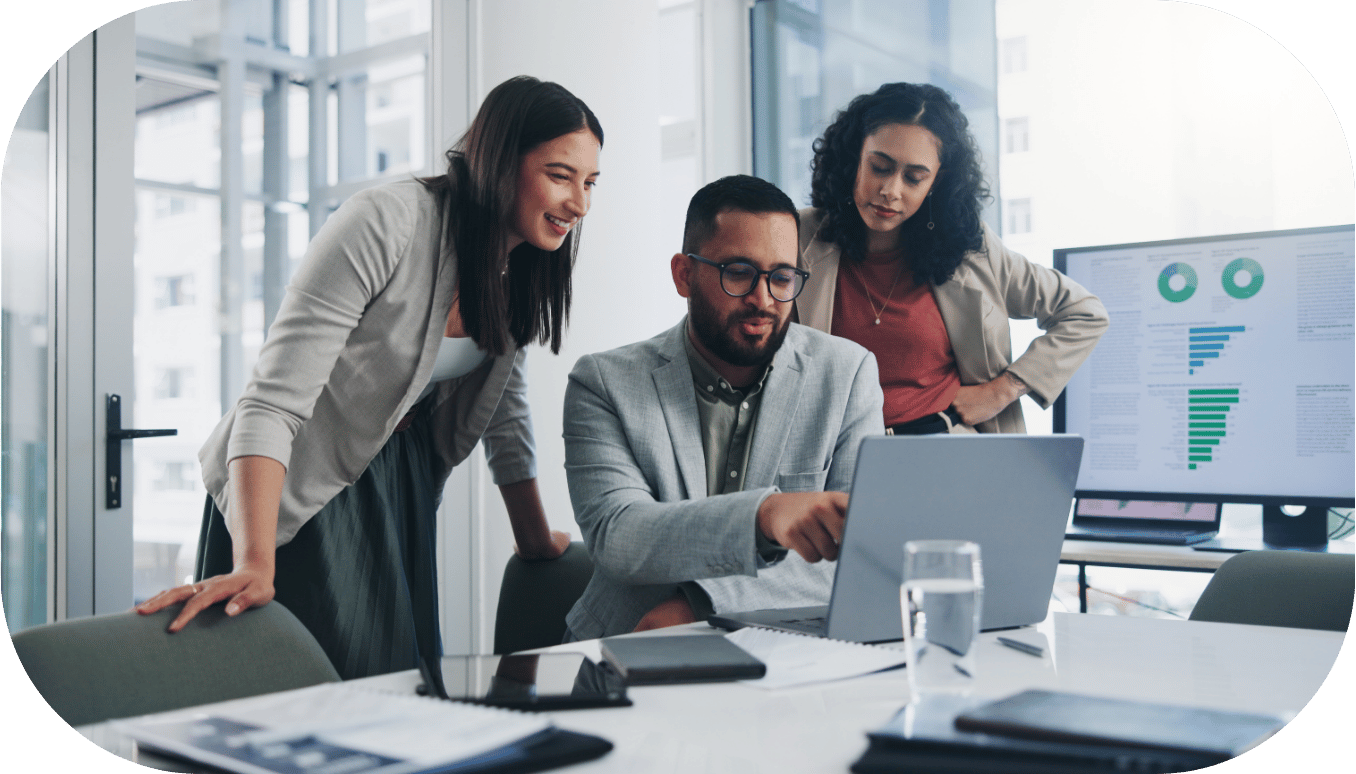 om-website-services-media-intelligence-meeting