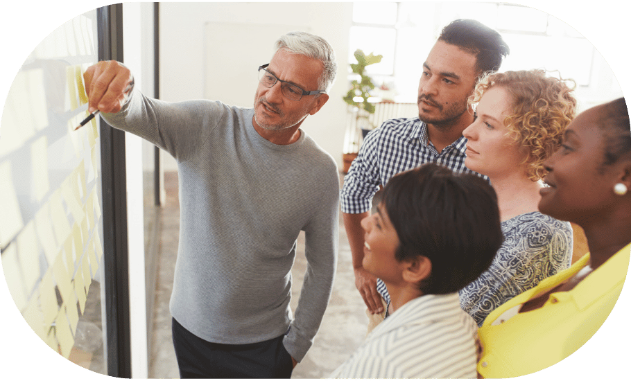 om-website-services-social-media-meeting